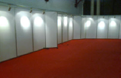 Stellwand mit Beleuchtung